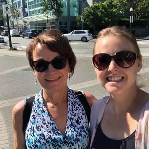 Meet your Posher, Pam